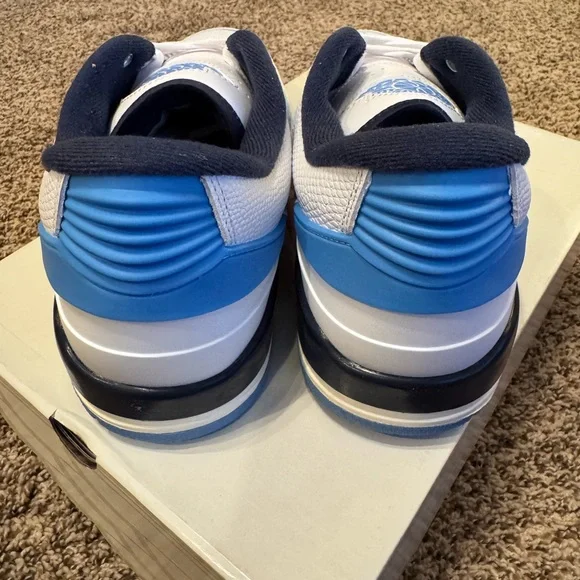 Nike Air Jordan 2/3 sneakers - Picture 3 of 6